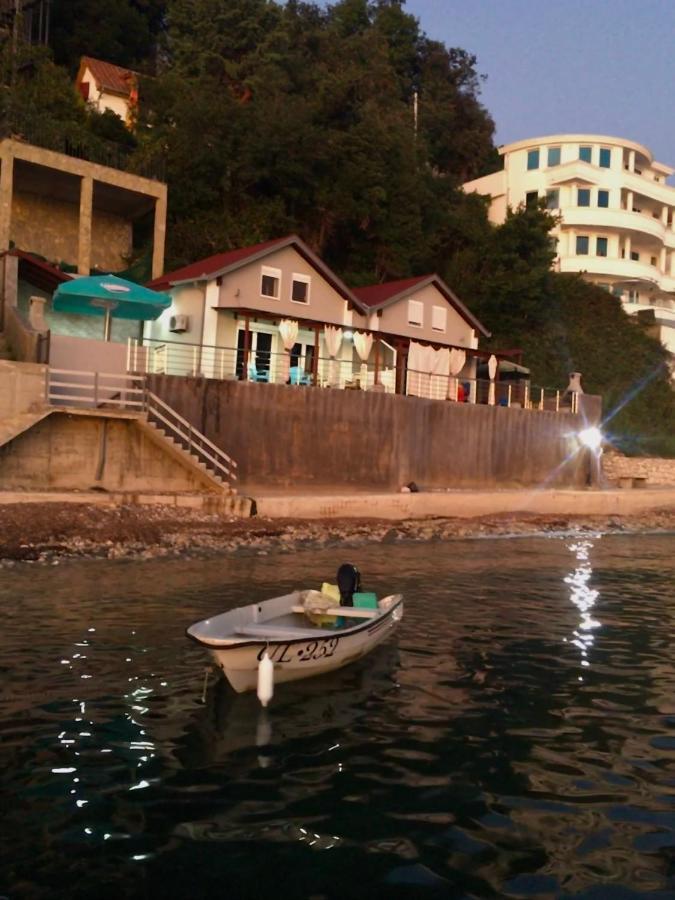 Summer Holiday House Mm Ulcinj Exterior photo